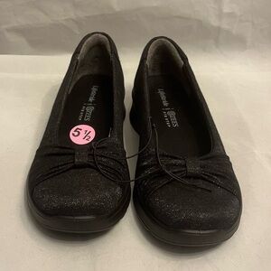 Life Stride Black Sparkle Knot-Accent Ballet Flats